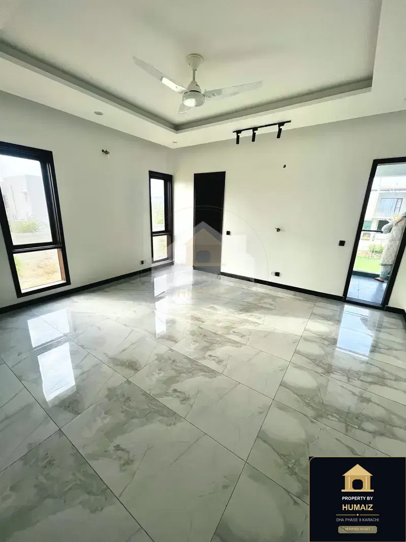 500 Sq. Yd. 6-Bedroom Luxury Villa (West Open, 6 Bath, Residence 62) in DHA Phase 8 For Sale in DHA Phase 8 Karachi — Photograph 28