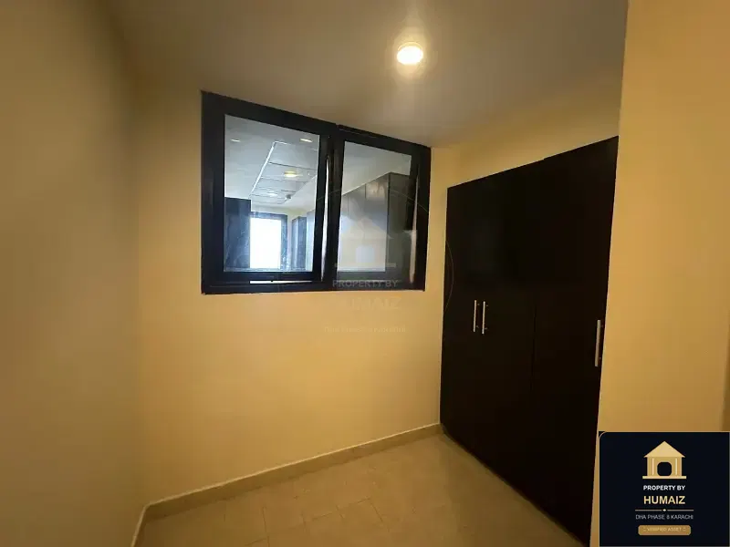 3-Bedroom Luxury Apartment (Sea Facing, 5 Bath, Suite 17) at Coral Towers For Sale in DHA Phase 8 Karachi — Photograph 12