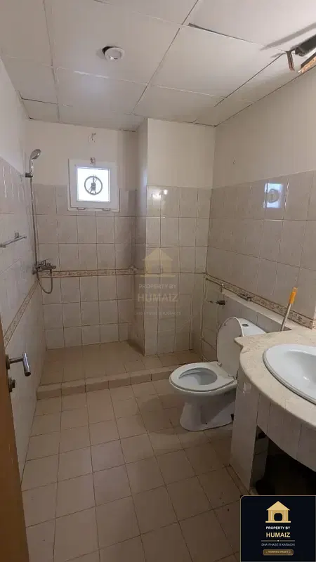 4-Bedroom Luxury Apartment (4 Bath, Suite 15) at Creek Vistas For Rent in DHA Phase 8 Karachi — Photograph 8