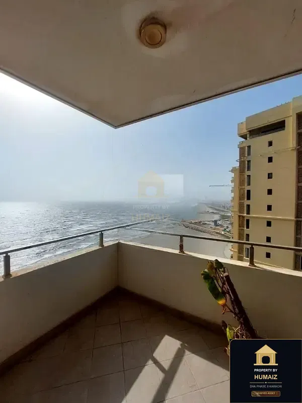 4-Bedroom Luxury Apartment (Private Pool, 5 Bath, Suite 6) at Tower A For Sale in DHA Phase 8 Karachi — Photograph 12