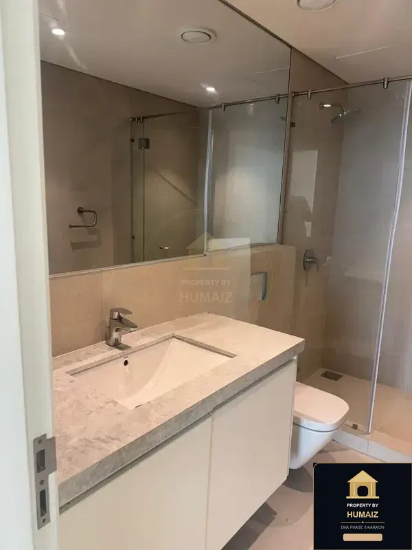 3-Bedroom Luxury Apartment (Boulevard Facing, 5 Bath, Suite 71) at The Views For Sale in DHA Phase 8 Karachi — Photograph 17