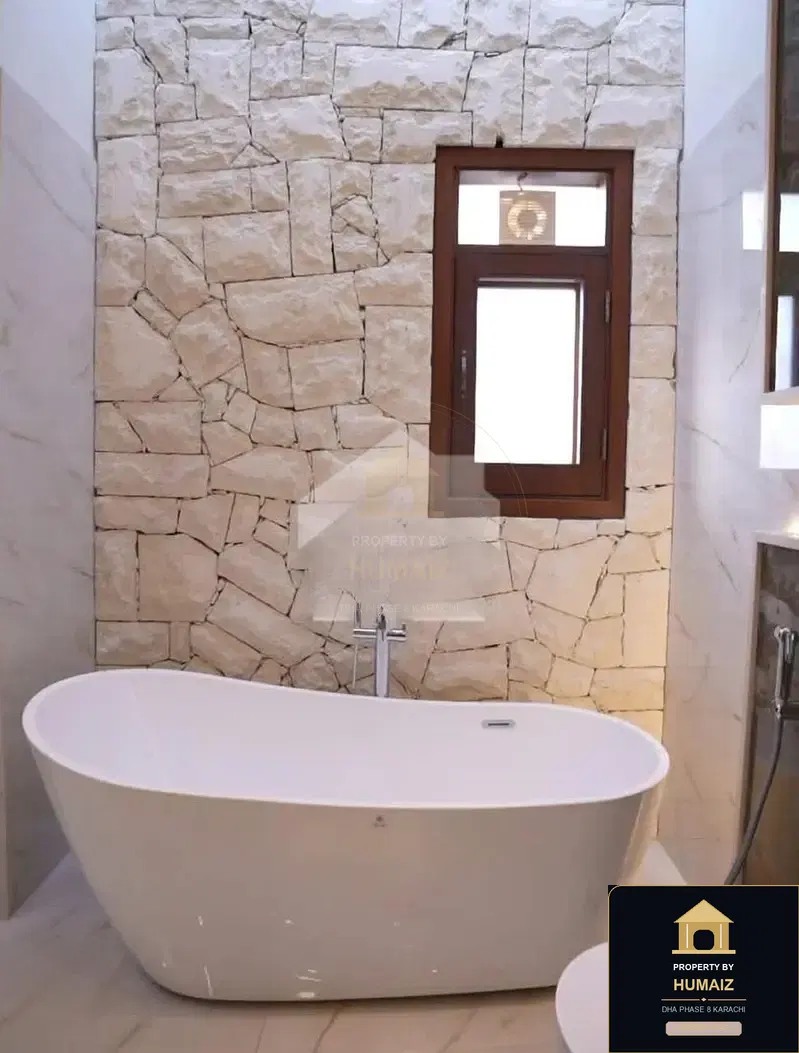 500 Sq. Yd. 5-Bedroom Luxury Villa (West Open, 6 Bath, Residence 1) in Zone B For Sale in DHA Phase 8 Karachi — Photograph 5
