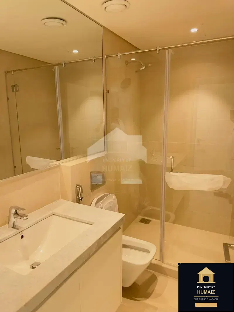 2-Bedroom Luxury Apartment (Sea Facing, 3 Bath, Suite 26) at The Views For Sale in DHA Phase 8 Karachi — Photograph 9