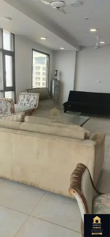 4-Bedroom Luxury Apartment (Sea Facing, 5 Bath, Suite 5) at Pearl Towers For Rent in DHA Phase 8 Karachi — Photograph 3