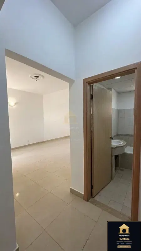 4-Bedroom Luxury Apartment (West Open, 5 Bath, Suite 30) at Creek Vistas For Rent in DHA Phase 8 Karachi — Photograph 6