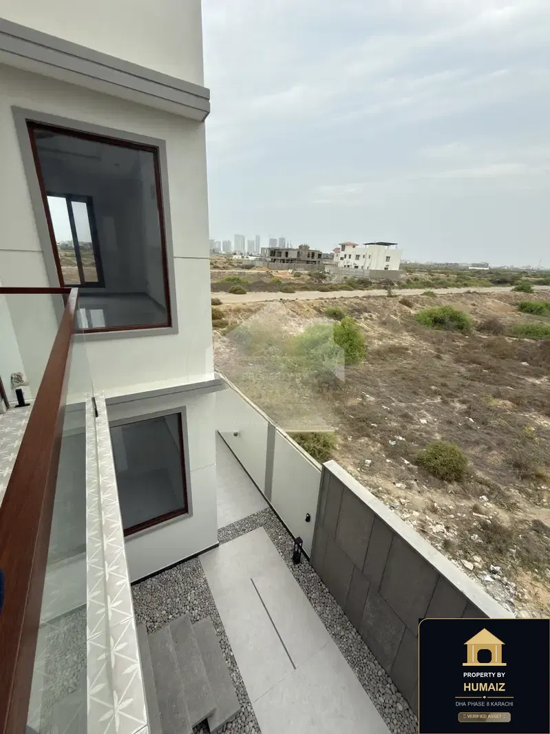 500 Sq. Yd. 6-Bedroom Luxury Villa (Private Pool, 6 Bath, Residence 127) in DHA Phase 8 For Sale in DHA Phase 8 Karachi — Photograph 23
