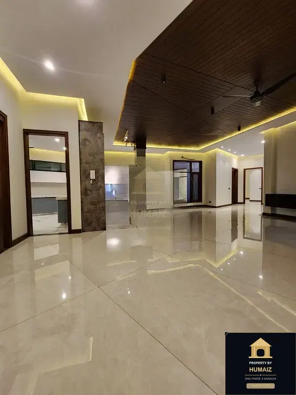 500 Sq. Yd. 6-Bedroom Luxury Villa (Private Pool, 7 Bath, Residence 4) in DHA Phase 8 For Sale in DHA Phase 8 Karachi — Photograph 17
