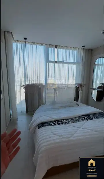 3-Bedroom Luxury Apartment (Sea Facing, 3 Bath, Suite 18) at The Views For Sale in DHA Phase 8 Karachi — Photograph 21