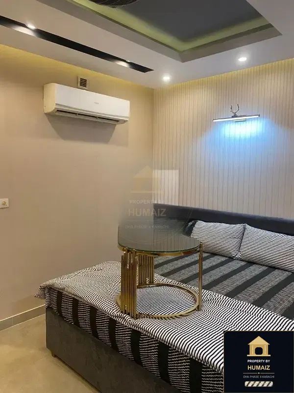 2-Bedroom Luxury Apartment (Sea Facing, 3 Bath, Suite 18) at Coral Towers For Sale in DHA Phase 8 Karachi — Photograph 4