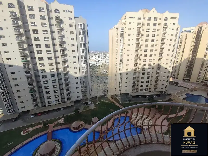 4-Bedroom Luxury Apartment (Park Facing, 5 Bath, Suite 10) at Creek Vistas For Sale in DHA Phase 8 Karachi — Photograph 2