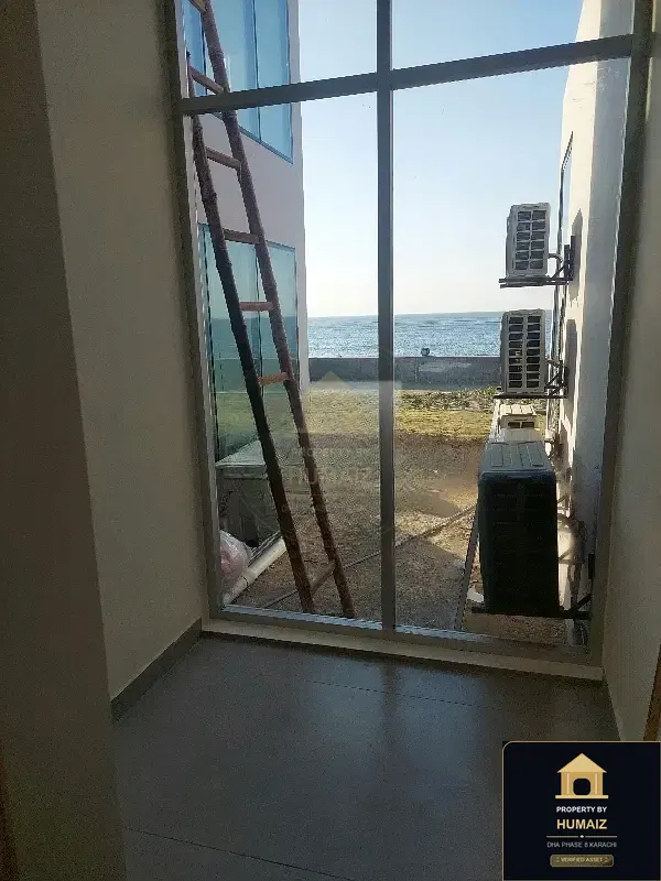 4-Bedroom Luxury Apartment (Sea Facing, 5 Bath, Suite 13) at HMR Waterfront For Sale in DHA Phase 8 Karachi — Photograph 16