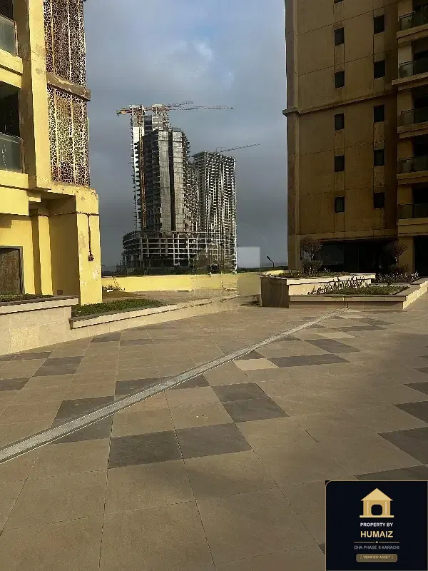 278 Sq. Yd. 3-Bedroom Luxury Villa at Coral Towers For Sale in DHA Phase 8 Karachi — Photograph 2