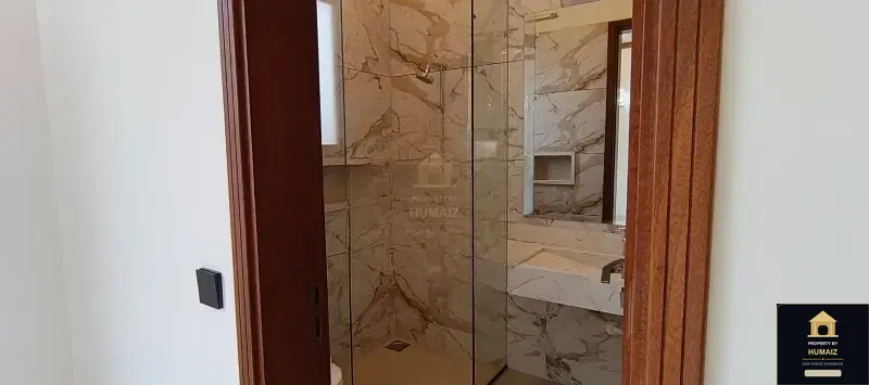 500 Sq. Yd. 7-Bedroom Luxury Villa (Basement, 6 Bath, Residence 9) in DHA Phase 8 For Sale in DHA Phase 8 Karachi — Photograph 14