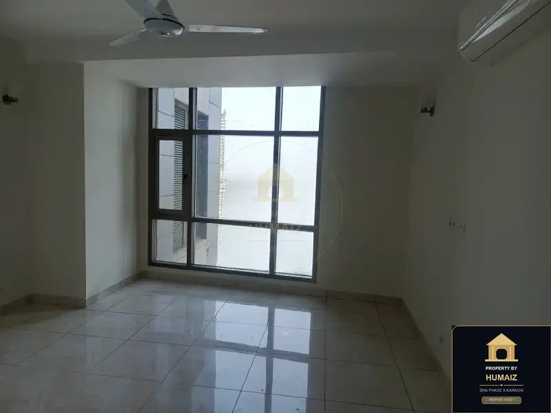 3-Bedroom Luxury Apartment (5 Bath, Suite 2) at Pearl Towers For Sale in DHA Phase 8 Karachi — Photograph 19