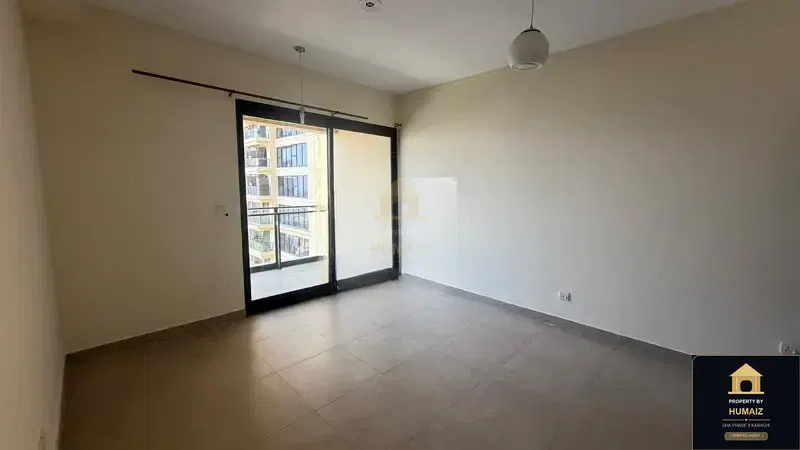 2-Bedroom Luxury Apartment (Sea Facing, 2 Bath, Suite 10) at Coral Towers For Sale in DHA Phase 8 Karachi — Photograph 2