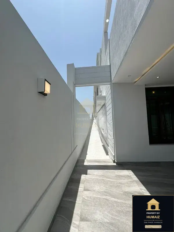 666 Sq. Yd. 6-Bedroom Luxury Villa (Boulevard Facing, 6 Bath, Residence 2) on Khayaban-e-Ittehad For Sale in DHA Phase 8 Karachi — Photograph 15