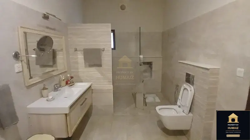 1,000 Sq. Yd. 7-Bedroom Luxury Villa (Basement, 7 Bath, Residence 6) in DHA Phase 8 For Sale in DHA Phase 8 Karachi — Photograph 8