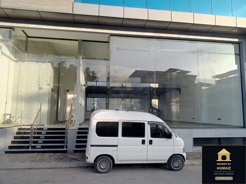 500 Sq. Yd. Commercial Retail Shop in DHA Phase 8 For Rent in DHA Phase 8 Karachi — Photograph 4