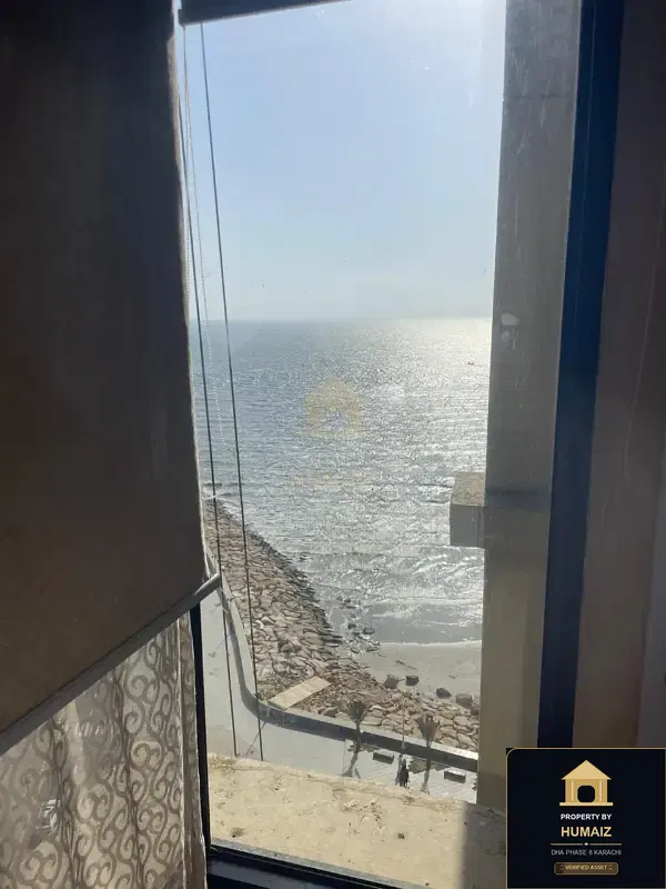 2-Bedroom Luxury Apartment (Private Pool, 2 Bath, Suite 2) at Emaar Oceanfront For Sale in DHA Phase 8 Karachi — Photograph 18