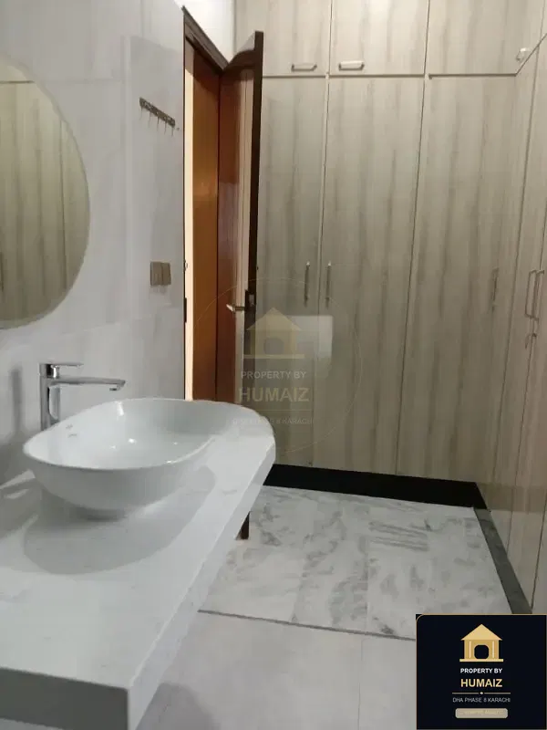 3-Bedroom Upper/Lower Portion (Brand New, 3 Bath, Unit 52) in DHA Phase 8 For Rent in DHA Phase 8 Karachi — Photograph 7