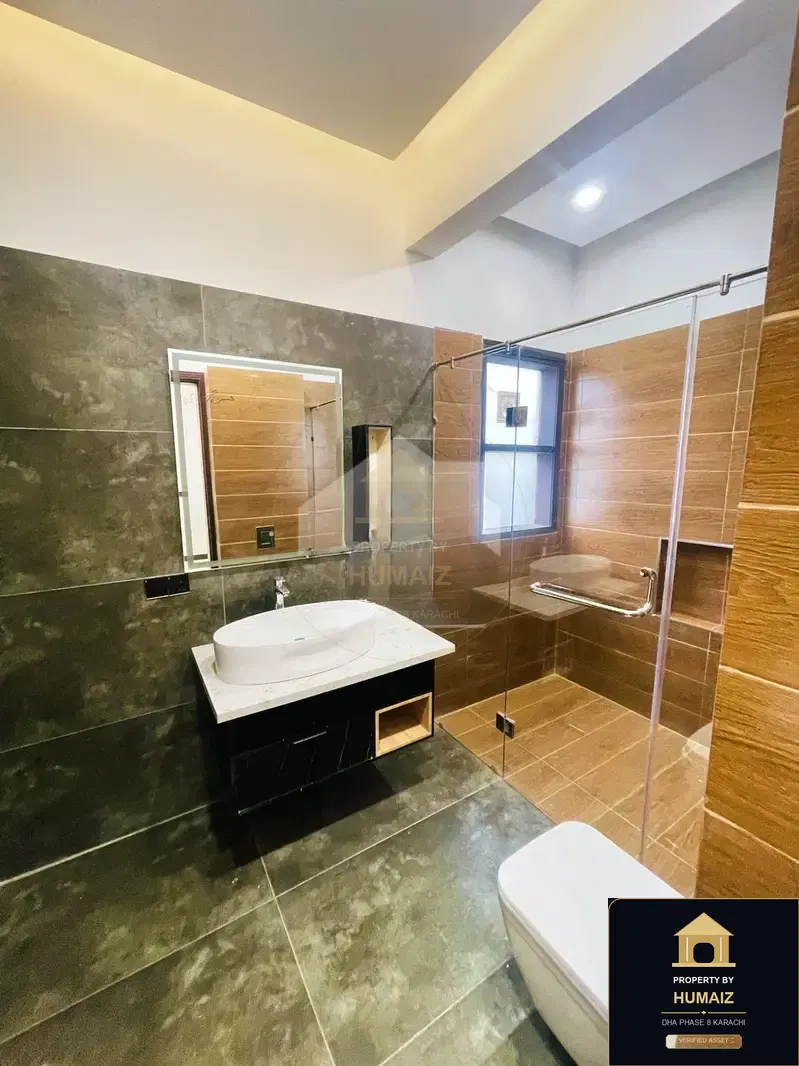 500 Sq. Yd. 6-Bedroom Luxury Villa (West Open, 6 Bath, Residence 62) in DHA Phase 8 For Sale in DHA Phase 8 Karachi — Photograph 12