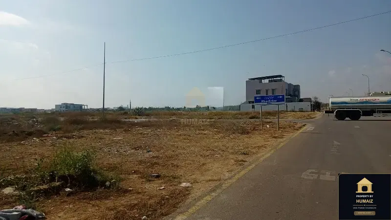666 Sq. Yd. Residential Plot (Boulevard Facing, Parcel 1) in Zone B For Sale in DHA Phase 8 Karachi — Photograph 2