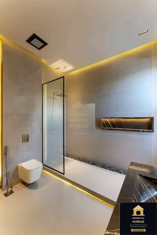666 Sq. Yd. 6-Bedroom Luxury Villa in Zone B For Sale in DHA Phase 8 Karachi — Photograph 9