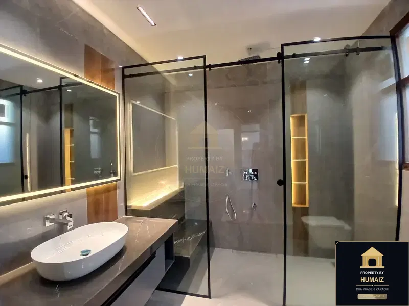 666 Sq. Yd. 5-Bedroom Luxury Villa (Basement, 6 Bath, Residence 1) in Zone A For Sale in DHA Phase 8 Karachi — Photograph 21