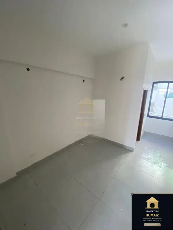 2-Bedroom Luxury Apartment (2 Bath, Suite 5) on Al-Murtaza Commercial For Rent in DHA Phase 8 Karachi — Photograph 4