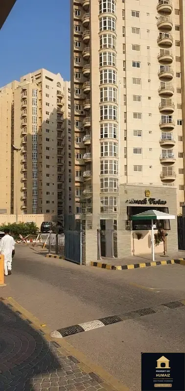 4-Bedroom Luxury Apartment (5 Bath, Suite 21) at Creek Vistas For Sale in DHA Phase 8 Karachi — Photograph 9