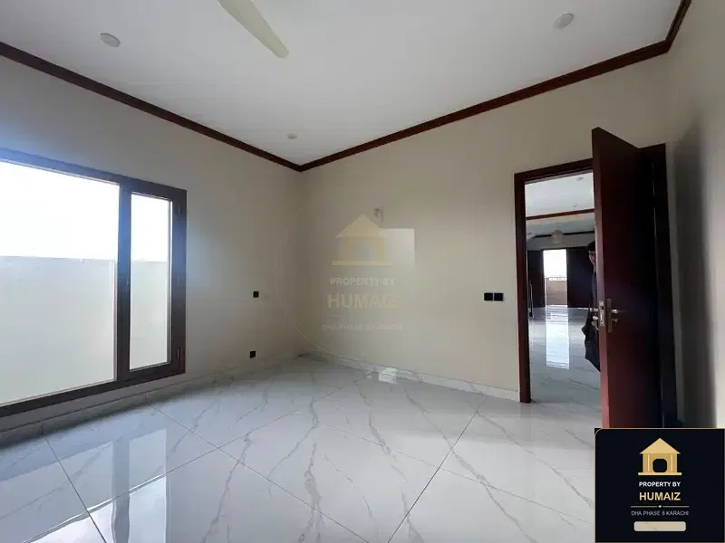 500 Sq. Yd. 5-Bedroom Luxury Villa on Khayaban-e-Ittehad For Sale in DHA Phase 8 Karachi — Photograph 15