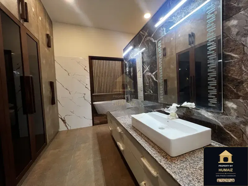 500 Sq. Yd. 6-Bedroom Luxury Villa (West Open, 6 Bath, Residence 7) in DHA Phase 8 For Sale in DHA Phase 8 Karachi — Photograph 16