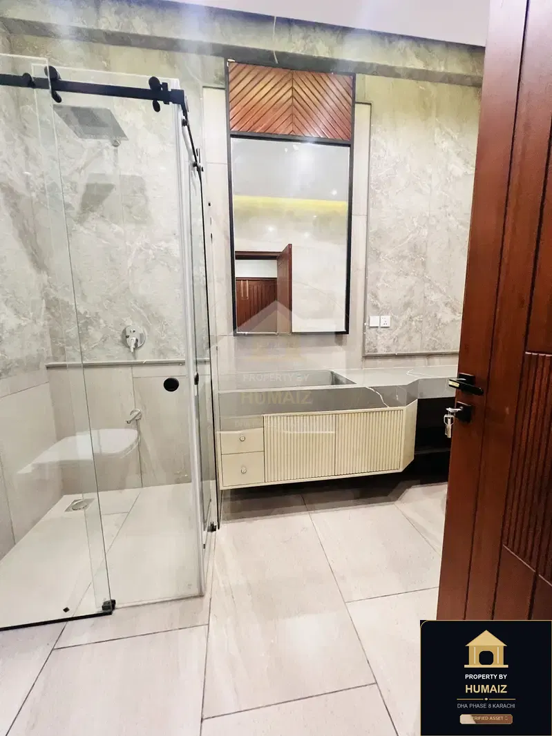 1,000 Sq. Yd. 6-Bedroom Luxury Villa (Private Pool, 6 Bath, Residence 13) in DHA Phase 8 For Sale in DHA Phase 8 Karachi — Photograph 17