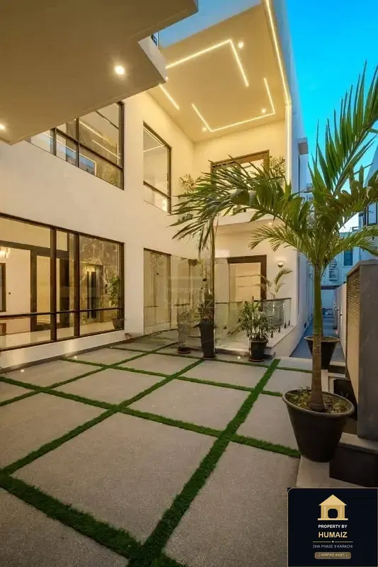 500 Sq. Yd. 6-Bedroom Luxury Villa (Private Pool, 6 Bath, Residence 9) in DHA Phase 8 For Sale in DHA Phase 8 Karachi — Photograph 5