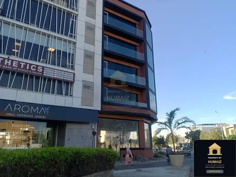 250 Sq. Yd. Corporate Office Space on Zulfiqar Commercial For Rent in DHA Phase 8 Karachi — Photograph 3