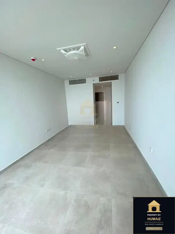 2-Bedroom Luxury Apartment (Sea Facing, 3 Bath, Suite 25) at The Views For Rent in DHA Phase 8 Karachi — Photograph 5