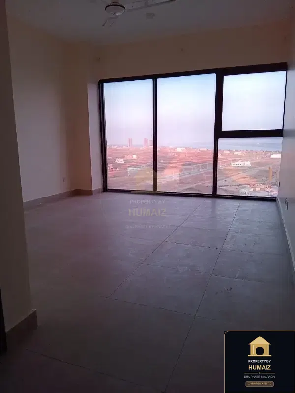 3-Bedroom Luxury Apartment (Sea Facing, 5 Bath, Suite 1) at Coral Towers For Sale in DHA Phase 8 Karachi — Photograph 9