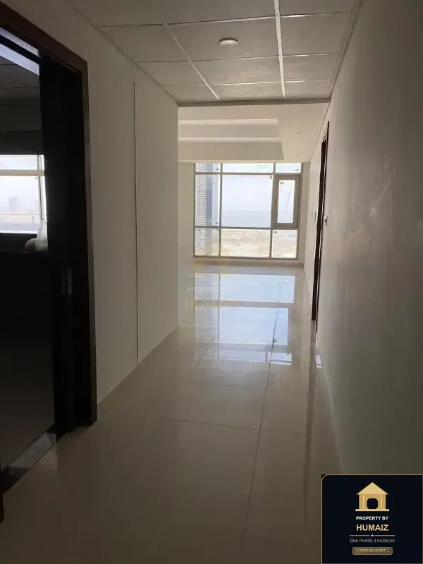 3-Bedroom Luxury Apartment (4 Bath, Suite 14) at Pearl Towers For Rent in DHA Phase 8 Karachi — Photograph 3
