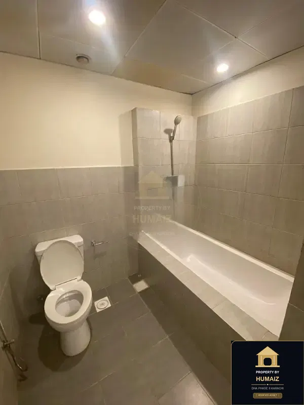 3-Bedroom Luxury Apartment (Private Pool, 5 Bath, Suite 3) at Reef Towers For Rent in DHA Phase 8 Karachi — Photograph 13
