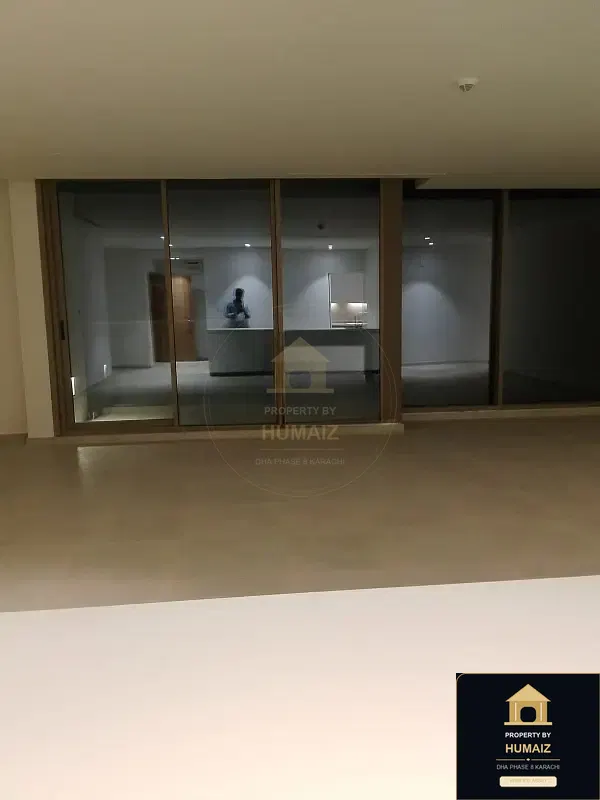 2-Bedroom Luxury Apartment (Brand New, 3 Bath, Suite 3) at Emaar Oceanfront For Rent in DHA Phase 8 Karachi — Photograph 9