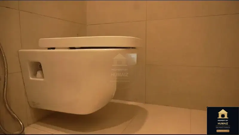 3-Bedroom Luxury Apartment (Private Pool, 3 Bath, Suite 29) at The Views For Sale in DHA Phase 8 Karachi — Photograph 23