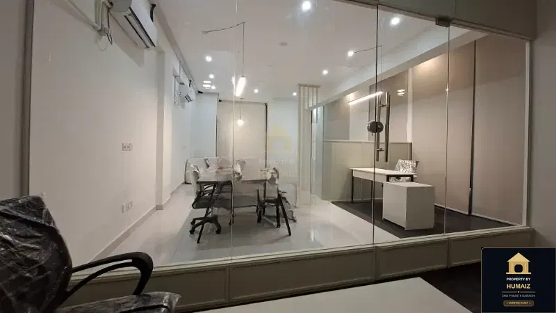200 Sq. Yd. Corporate Office Space (Corner, 1 Bath, Unit 4) on Al-Murtaza Commercial For Rent in DHA Phase 8 Karachi — Photograph 3
