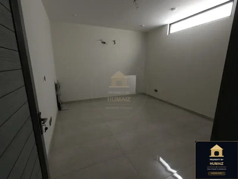 300 Sq. Yd. 5-Bedroom Luxury Villa (Basement, 6 Bath, Residence 1) in Khayaban-e-Sahil For Sale in DHA Phase 8 Karachi — Photograph 42