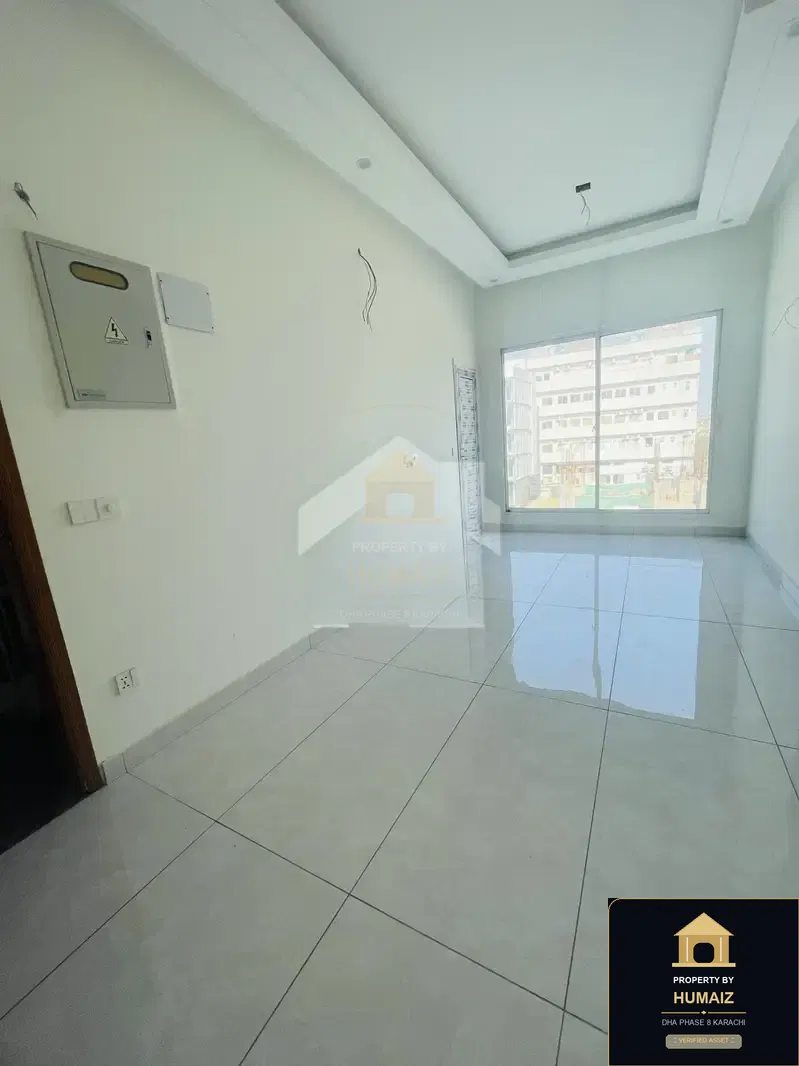 3-Bedroom Luxury Apartment (Brand New, 4 Bath, Suite 4) on Al-Murtaza Commercial For Sale in DHA Phase 8 Karachi — Photograph 13