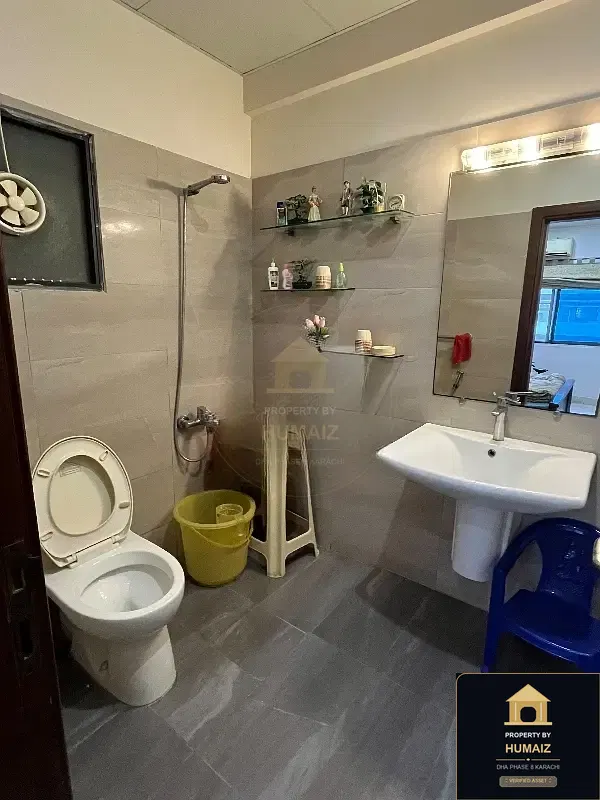4-Bedroom Luxury Apartment (West Open, 5 Bath, Suite 8) on Al-Murtaza Commercial For Sale in DHA Phase 8 Karachi — Photograph 7