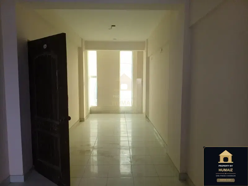 59 Sq. Yd. Corporate Office Space on Zulfiqar Commercial For Sale in DHA Phase 8 Karachi — Photograph 2