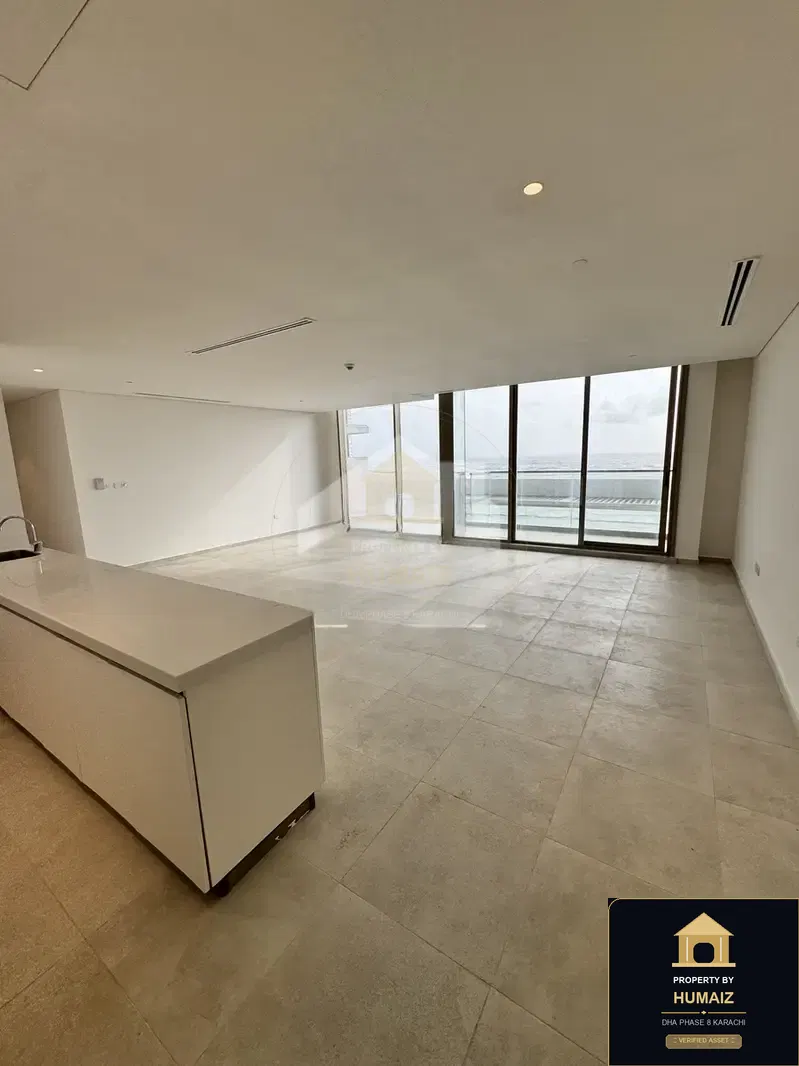 3-Bedroom Luxury Apartment (Sea Facing, 4 Bath, Suite 4) at Emaar Oceanfront For Rent in DHA Phase 8 Karachi — Photograph 5