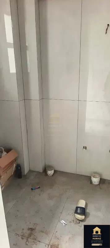 2-Bedroom Luxury Apartment (Brand New, 2 Bath, Suite 5) on Al-Murtaza Commercial For Sale in DHA Phase 8 Karachi — Photograph 6