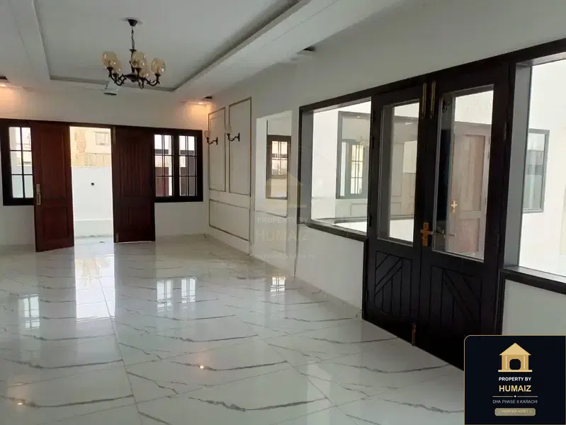500 Sq. Yd. 6-Bedroom Luxury Villa (Basement, 6 Bath, Residence 3) in DHA Phase 8 For Rent in DHA Phase 8 Karachi — Photograph 6