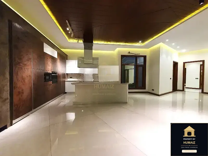 1,000 Sq. Yd. 6-Bedroom Luxury Villa (Private Pool, 7 Bath, Residence 34) in DHA Phase 8 For Sale in DHA Phase 8 Karachi — Photograph 11
